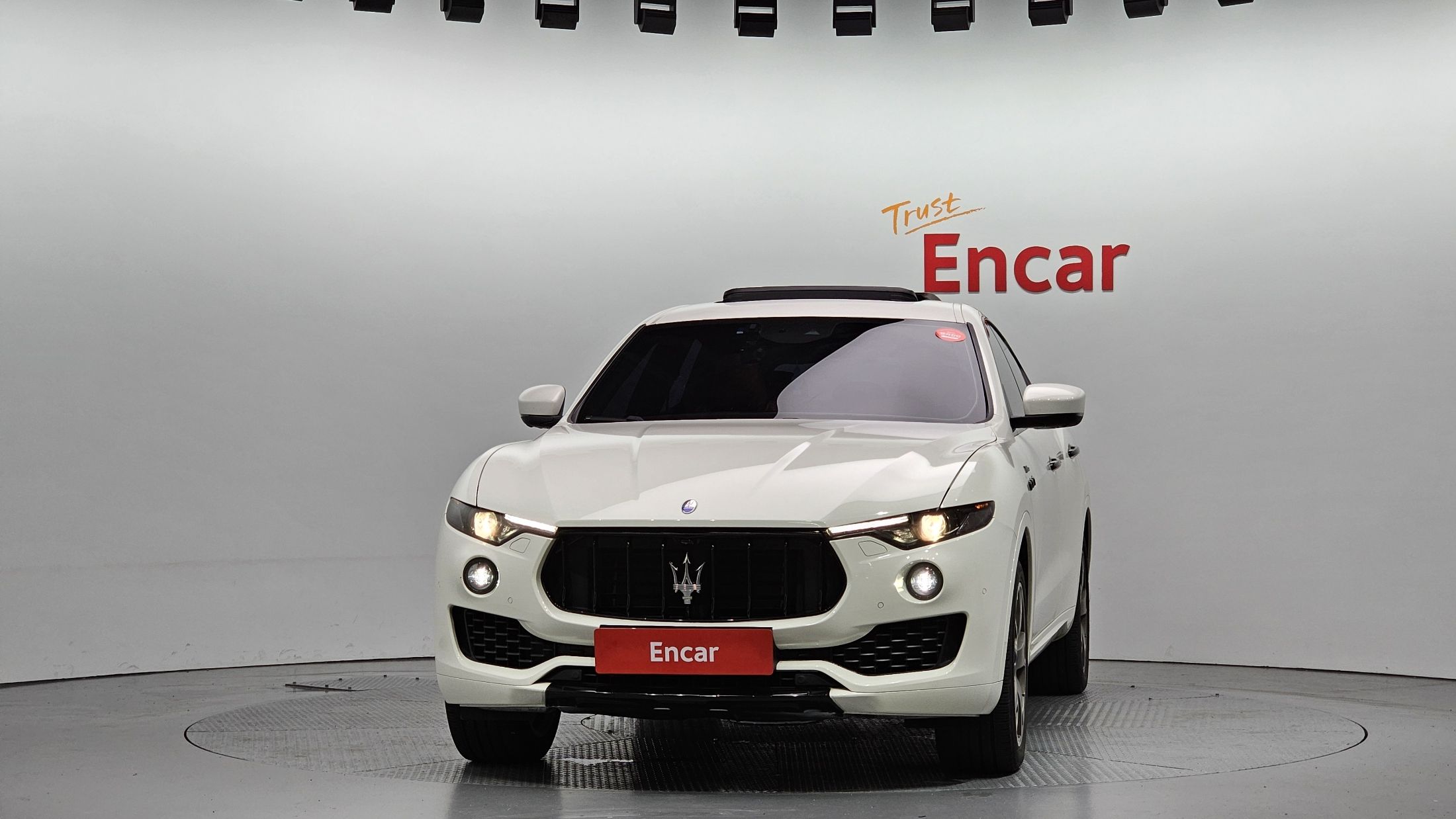 MASERATI LEVANTE 2018