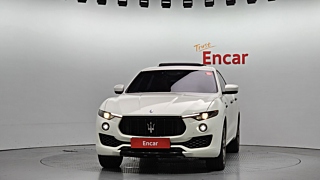MASERATI LEVANTE 2018