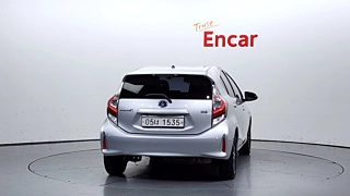 TOYOTA PRIUS C  1.5 2018