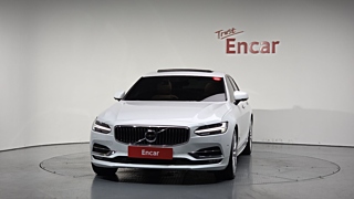 VOLVO S90 2019
