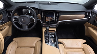 VOLVO S90 2019