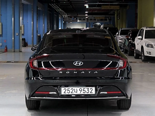 HYUNDAI SONATA DN8 2021