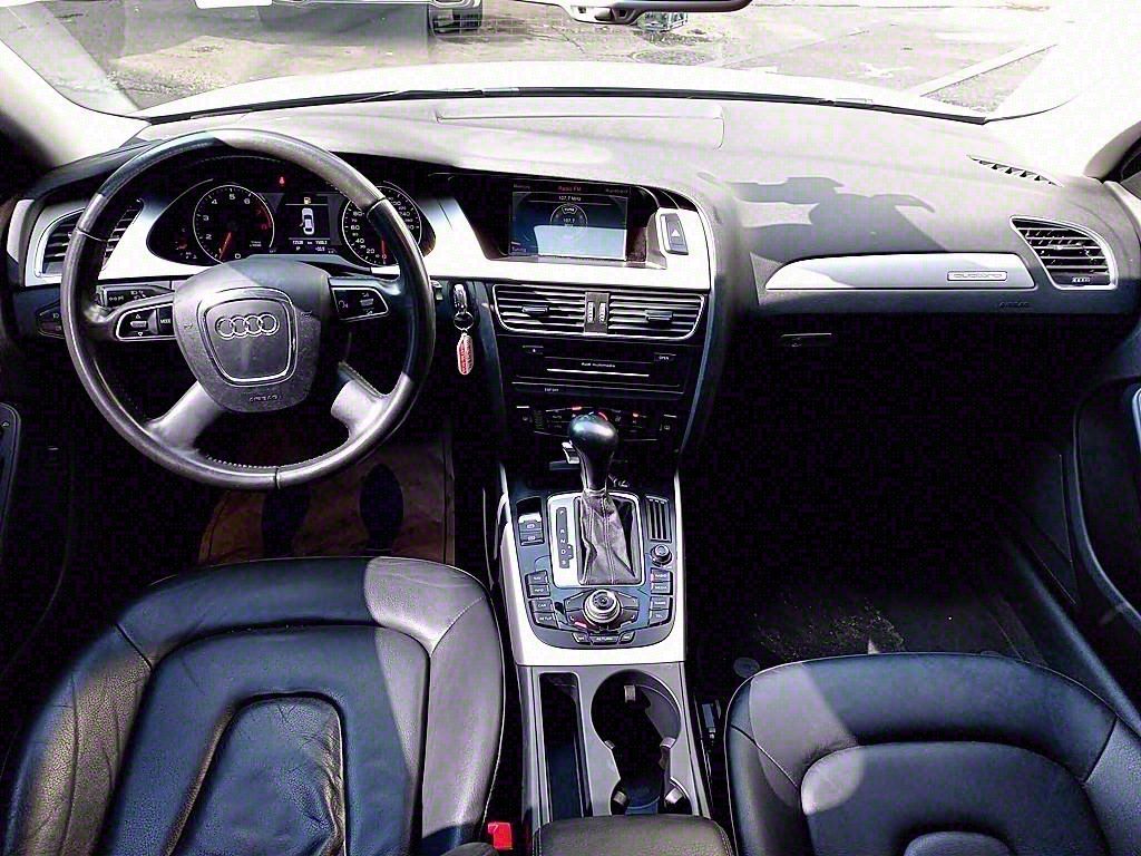 AUDI A4 2010