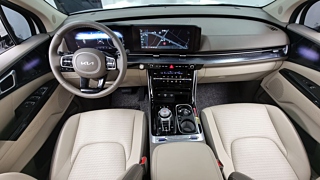 KIA CARNIVAL 2023