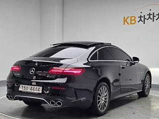 MERCEDES BENZ E-CLASS W213 2017