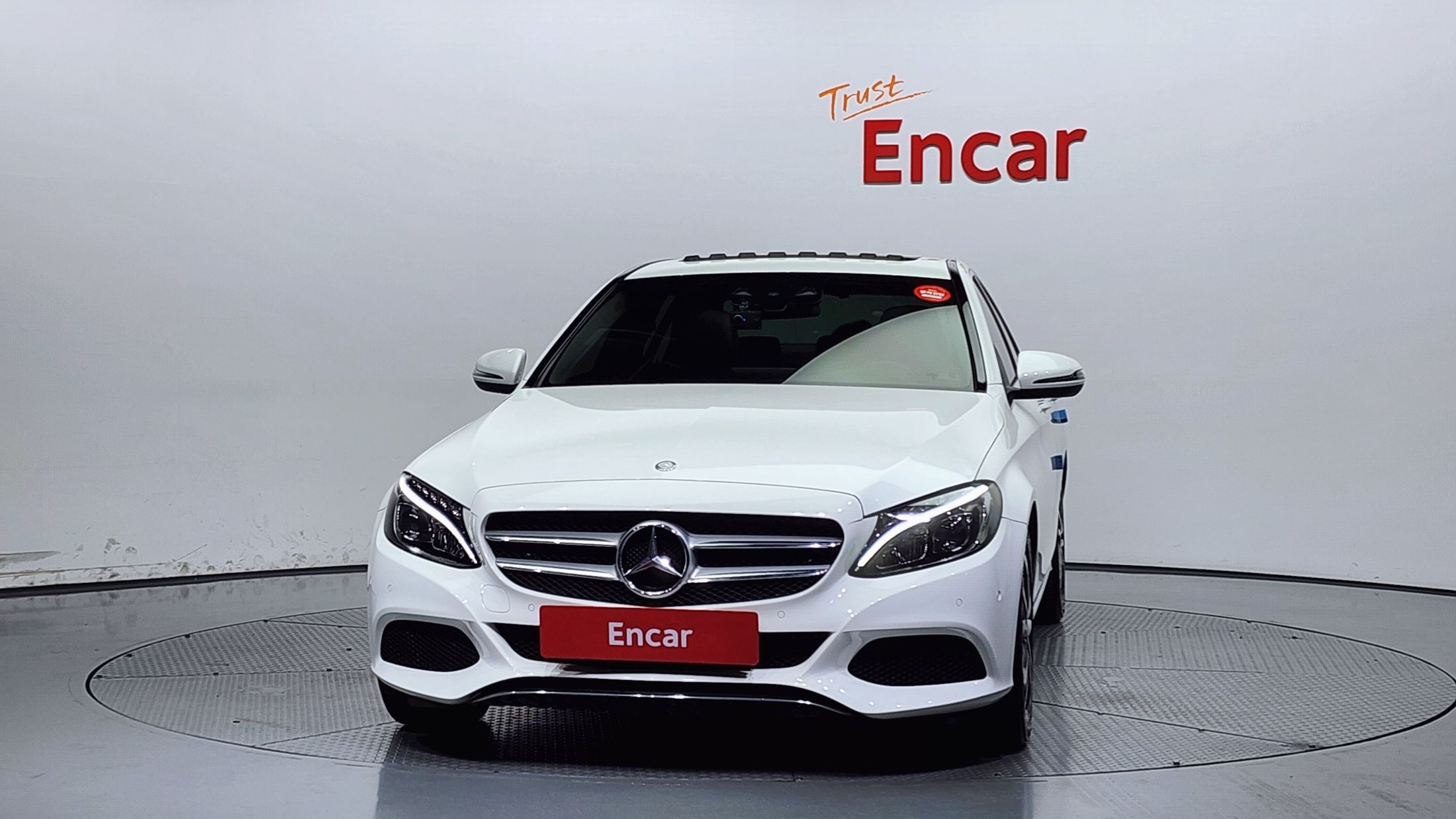 MERCEDES BENZ C-CLASS W205 2016