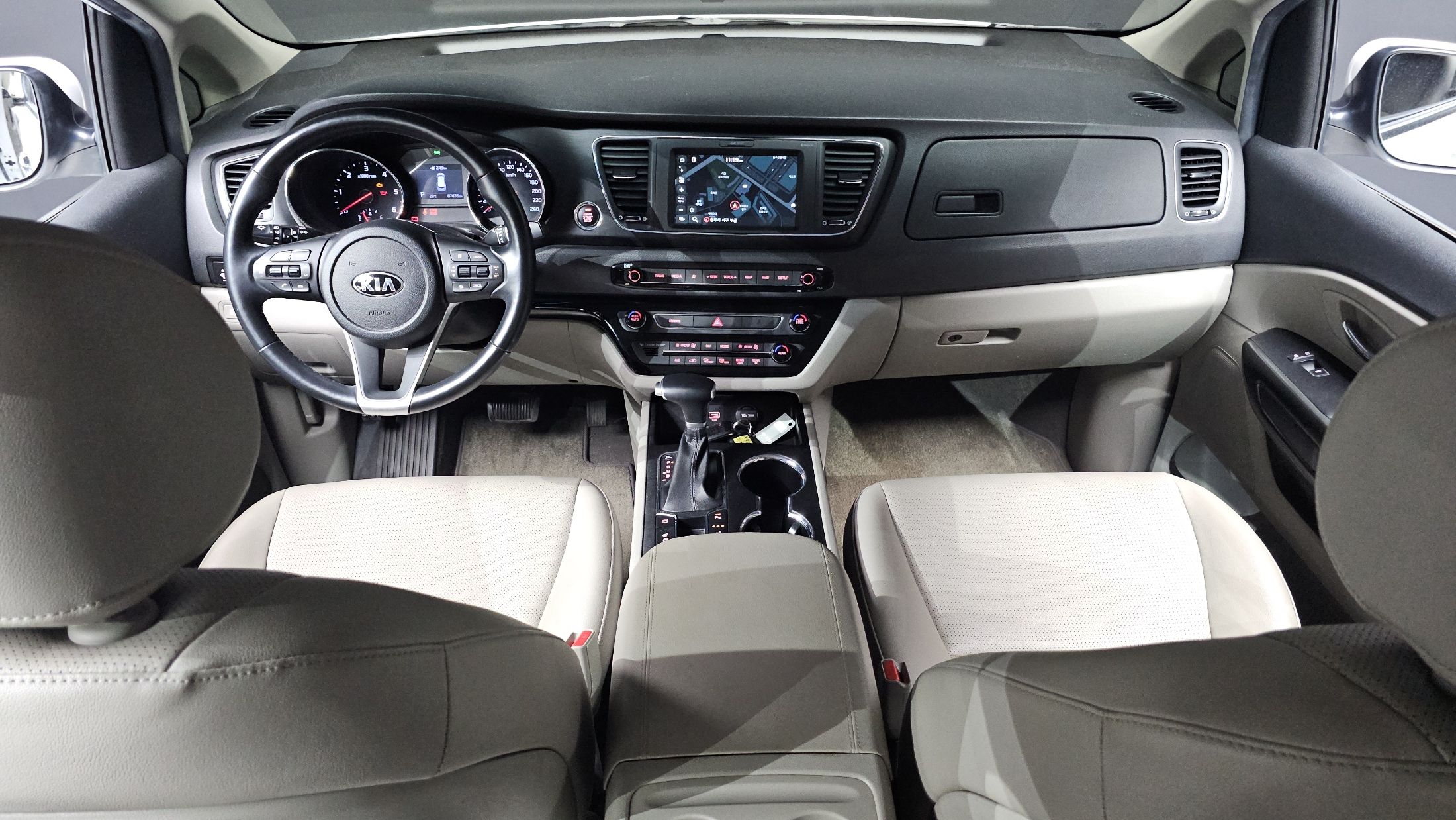 KIA CARNIVAL 2020