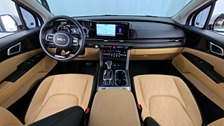 KIA CARNIVAL 4 GENERATION 9 Seater Prestige 2022