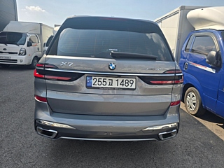 BMW X7 G07 2023