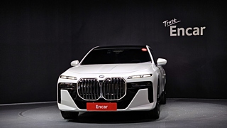 BMW 7-SERIES G70 2023