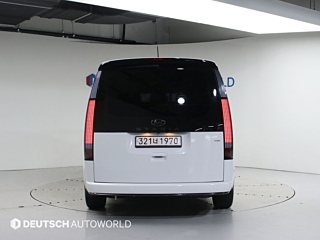 HYUNDAI STARIA 2021
