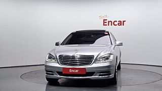 MERCEDES BENZ S-CLASS W221 2010