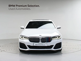 BMW 5-SERIES G30 2022