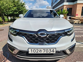 SAMSUNG QM6 2021