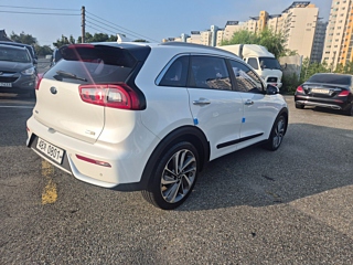 KIA NIRO 2016