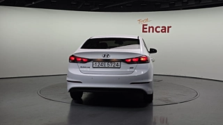 HYUNDAI AVANTE AD 2016