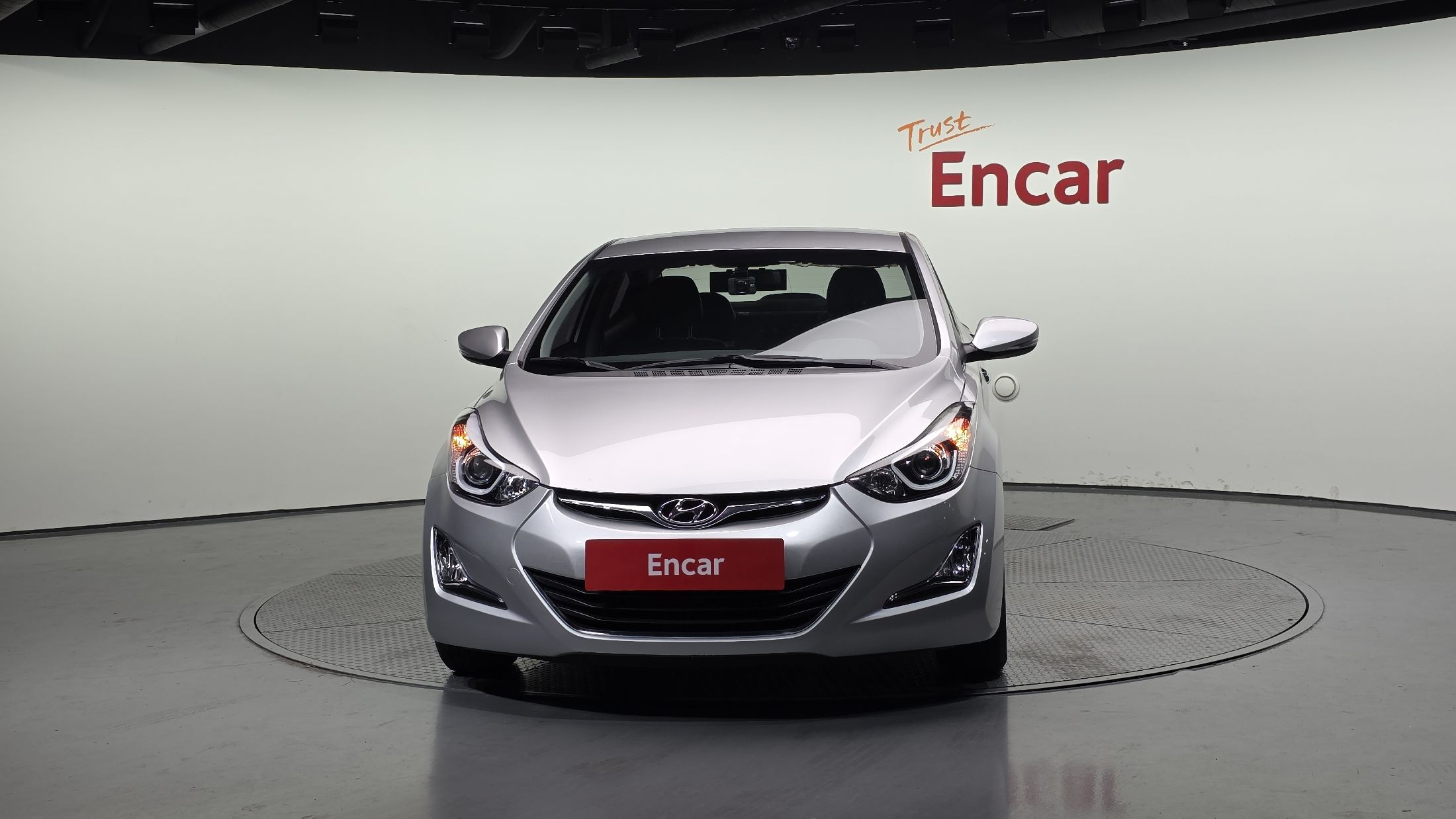 HYUNDAI AVANTE 2015