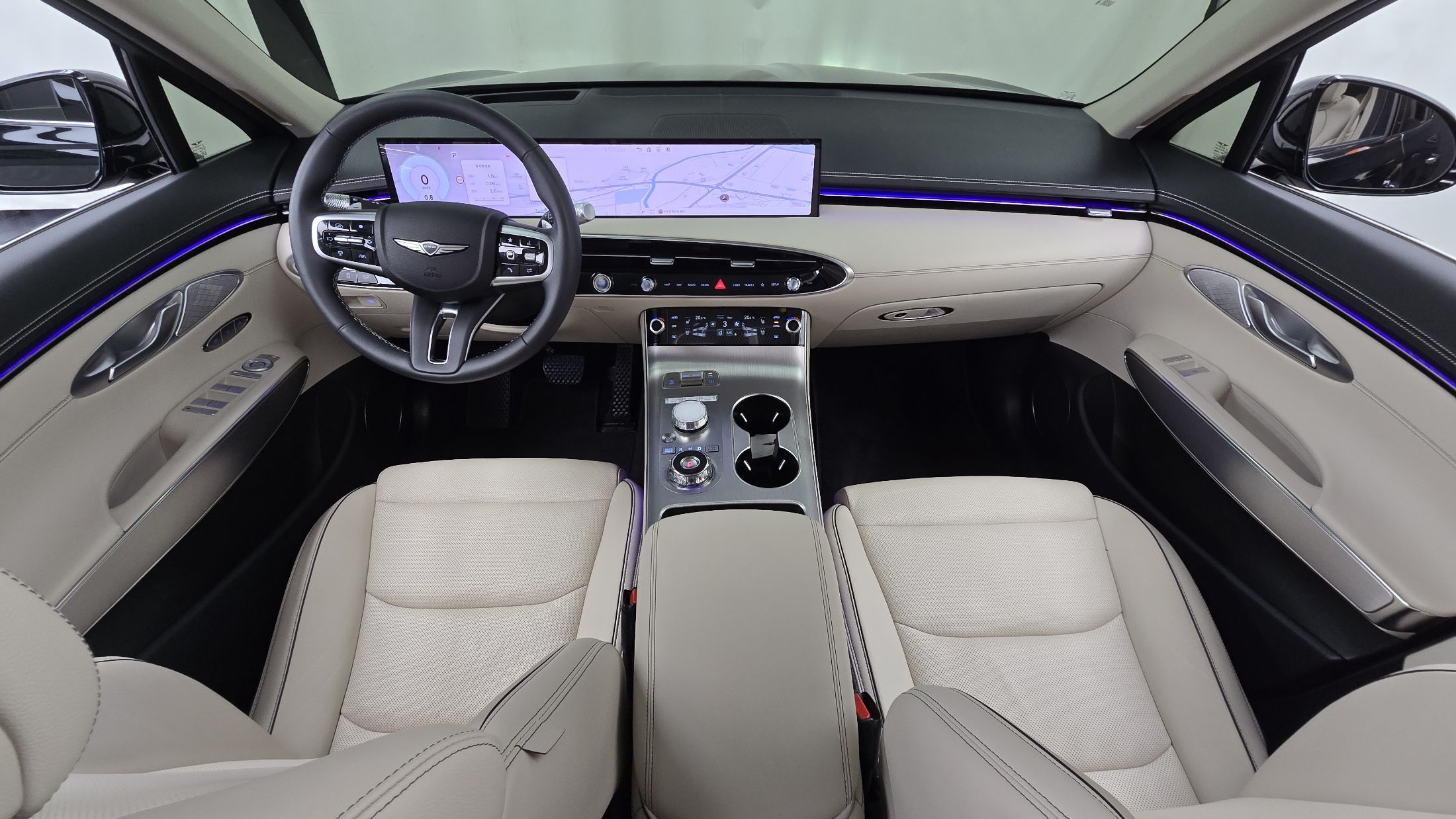GENESIS GV70 2024