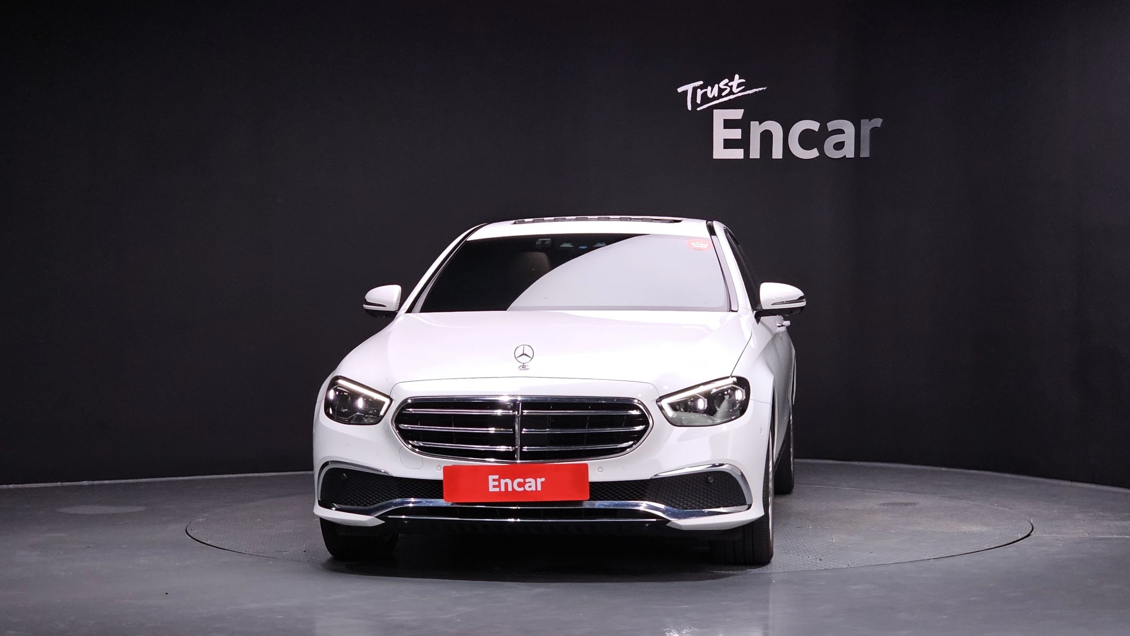 MERCEDES BENZ E-CLASS W213 2023