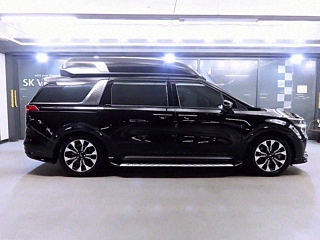 KIA CARNIVAL  2023