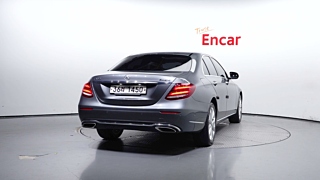 MERCEDES BENZ E-CLASS W213 2017
