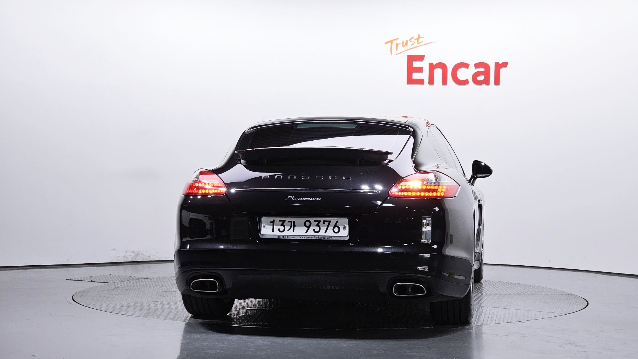 PORSCHE PANAMERA 2011