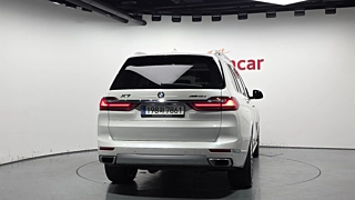 BMW X7 G07 2021