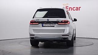 BMW X7 G07 2023