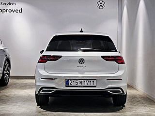 VOLKSWAGEN GOLF 2022