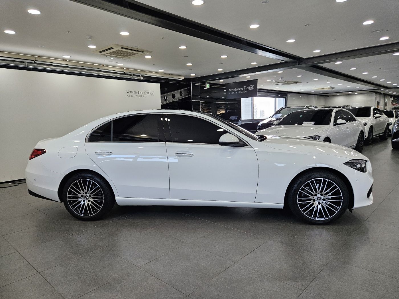 MERCEDES BENZ C-CLASS W206 2024