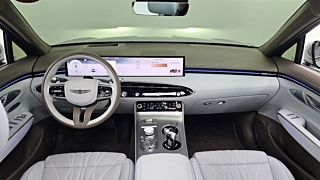 GENESIS GV70 2024