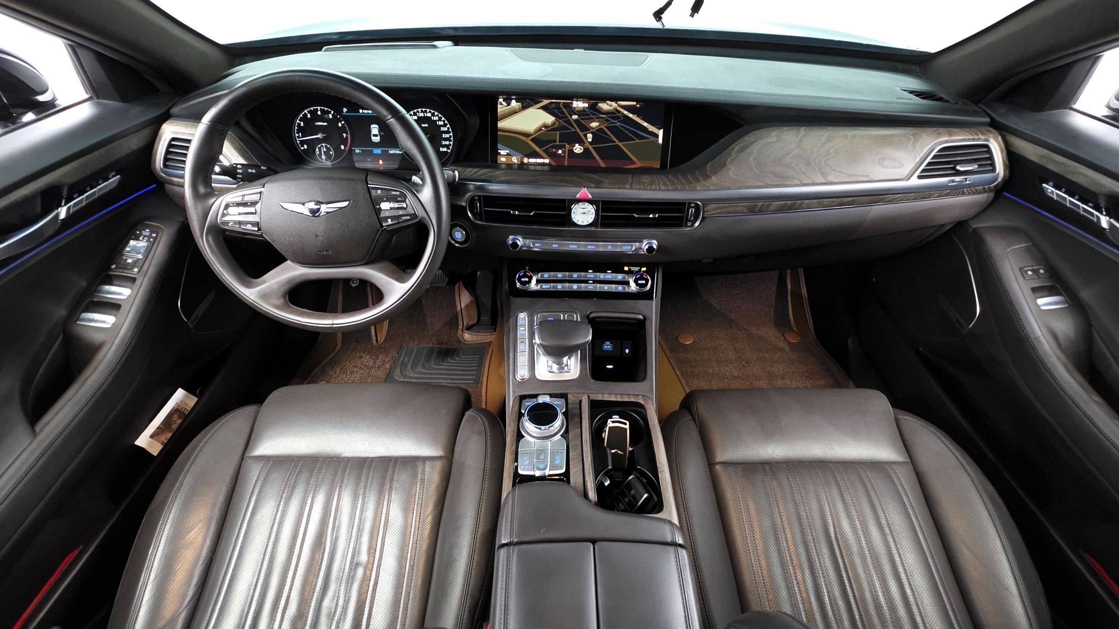 GENESIS G90 2020