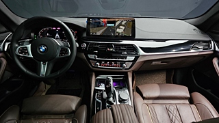 BMW 5-SERIES G30 2022