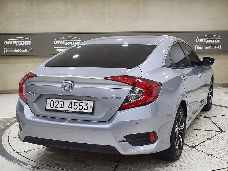 HONDA CIVIC 2018
