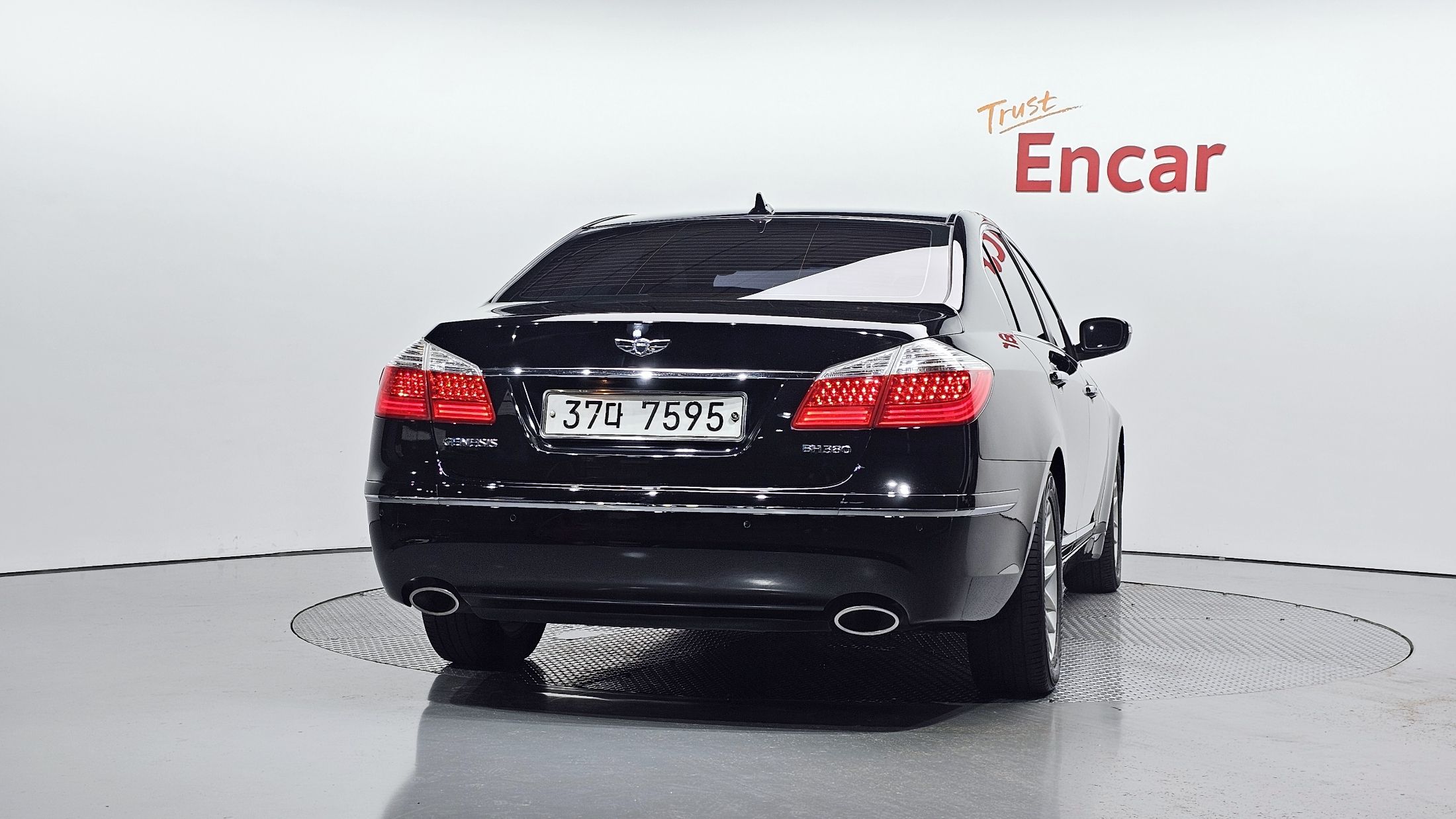 HYUNDAI GENESIS 2009