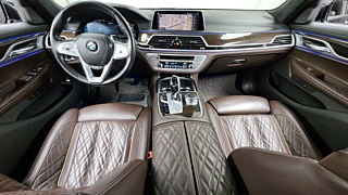 BMW 7-SERIES G11 2020
