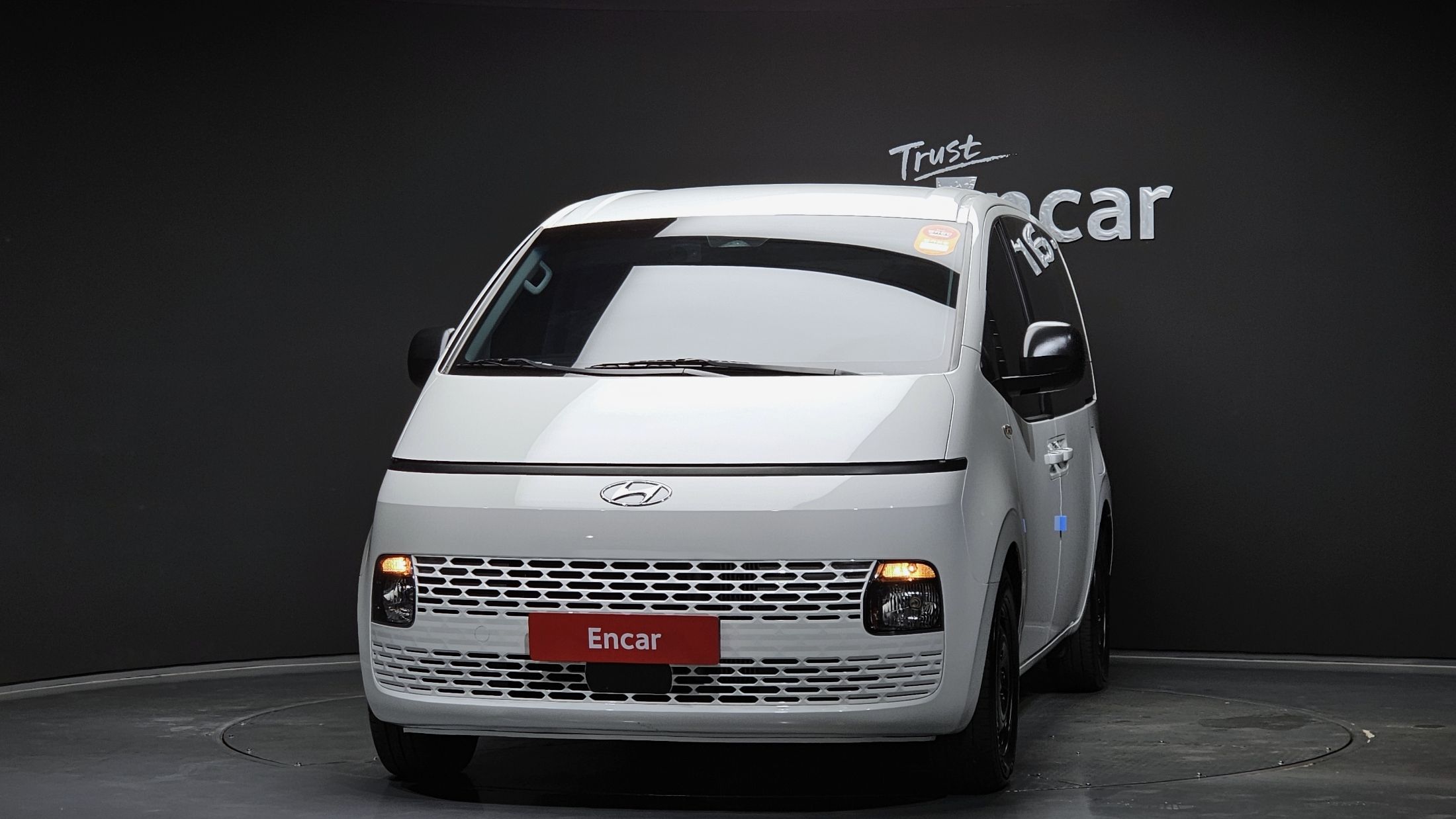 HYUNDAI STARIA 2022