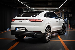 PORSCHE CAYENNE PO536 2022