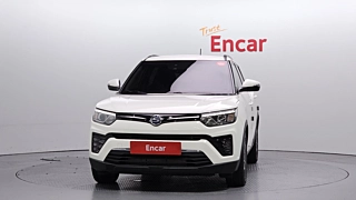 SSANGYONG TIVOLI VERY NEW  2021
