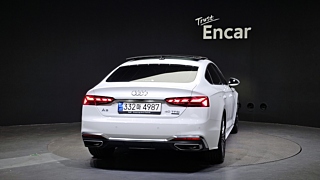 AUDI A5 F5 2022