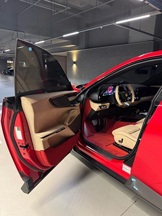 Заказать FERRARI PUROSANGUE