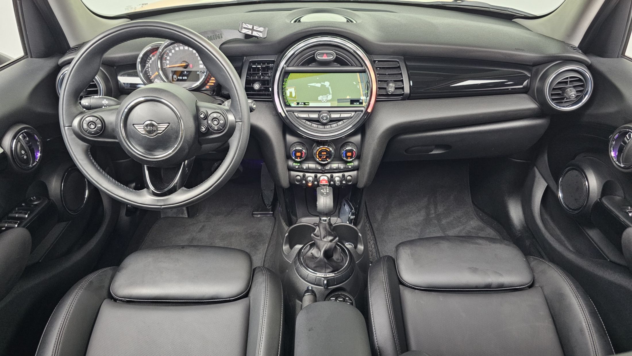 MINI COOPER 2015