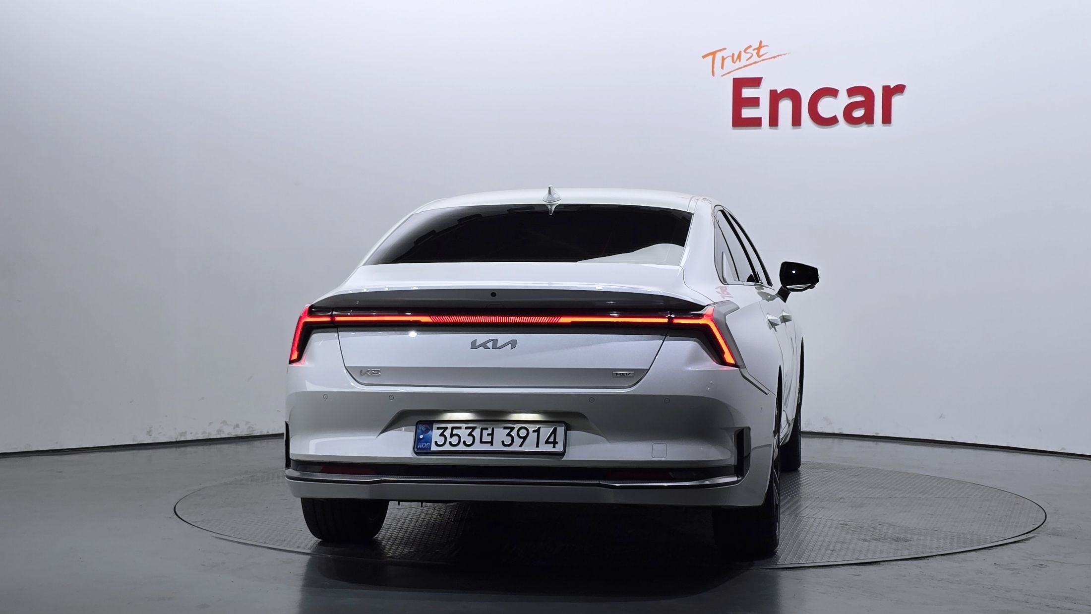 KIA K8 HYBRID 2024