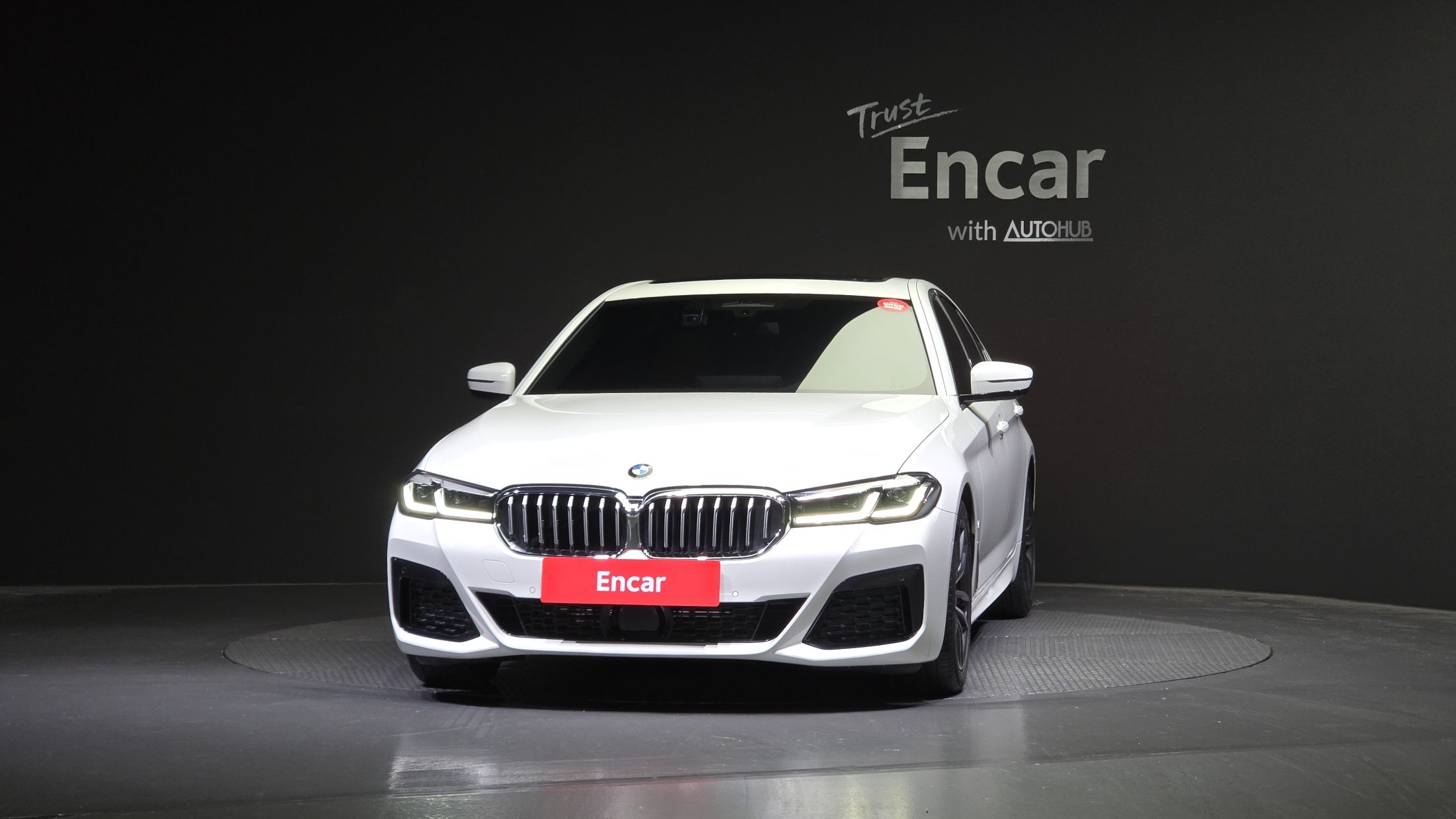 BMW 5-SERIES G30 2022