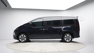 HYUNDAI STARIA 2022