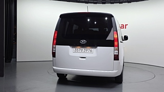 HYUNDAI STARIA 2021