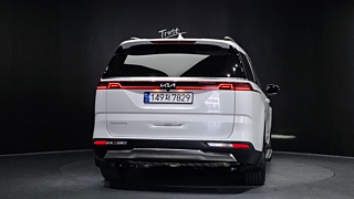 KIA CARNIVAL 2023