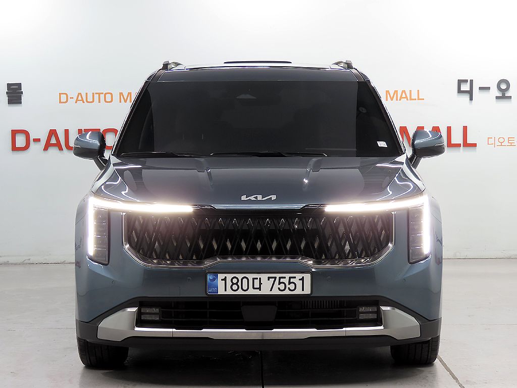 KIA CARNIVAL 2024