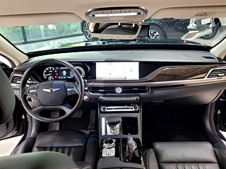 GENESIS G90 2020