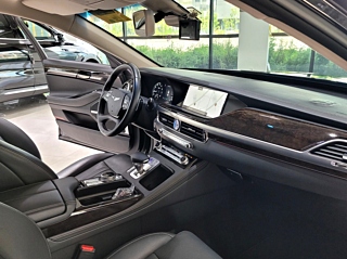 GENESIS G90 2020
